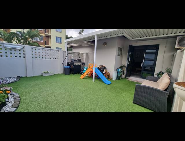 2 BEDROOM FLAT FOR SALE IN GLENWOOD